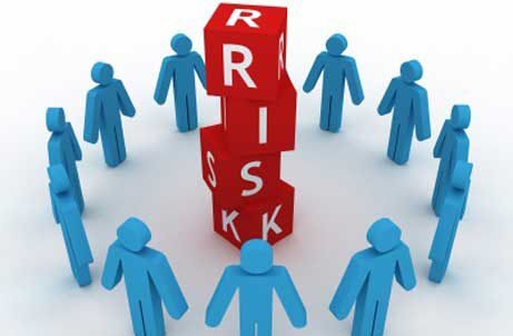 risk_people_circle-2871391